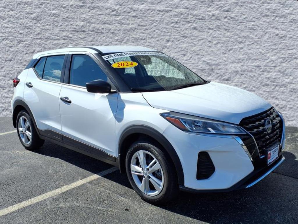 2024 Nissan Kicks S