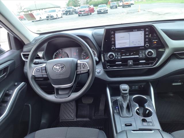 2022 Toyota Highlander L