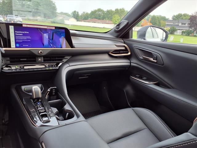 2025 Toyota Crown Signia Limited