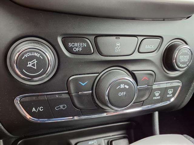 2014 Jeep Cherokee Sport