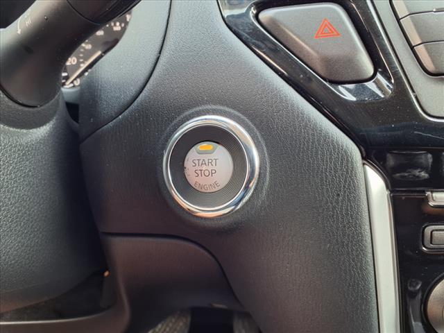 2020 Nissan Pathfinder S