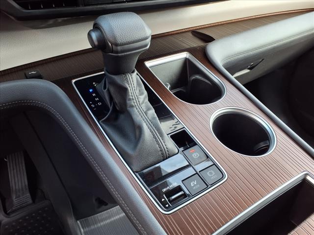 2024 Toyota Sienna LE 8-Passenger