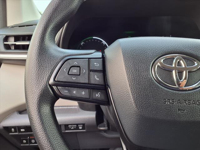 2024 Toyota Sienna LE 8-Passenger