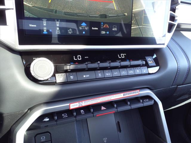 2025 Toyota Tundra Platinum HV