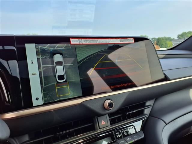 2026 Toyota Crown Platinum