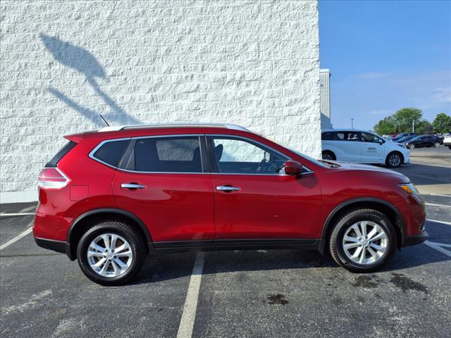 2016 Nissan Rogue SV