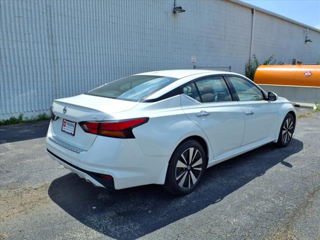 2022 Nissan Altima 2.5 SL
