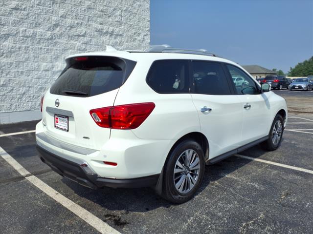 2020 Nissan Pathfinder S
