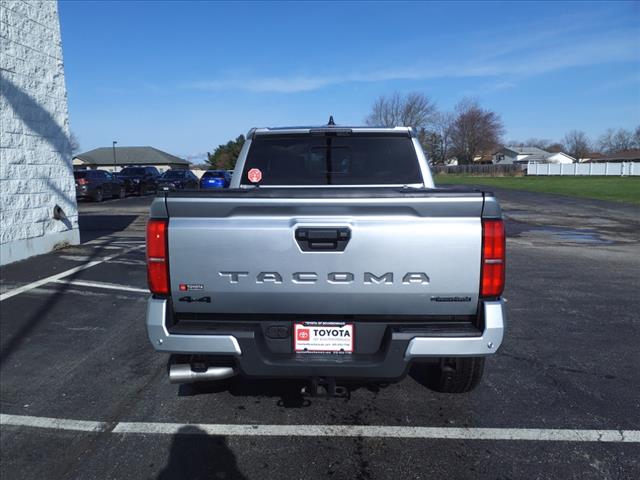 2025 Toyota Tacoma TRD Sport HV