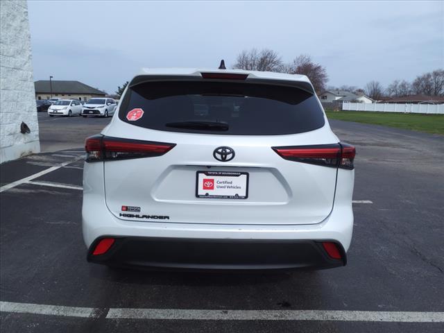 2022 Toyota Highlander L