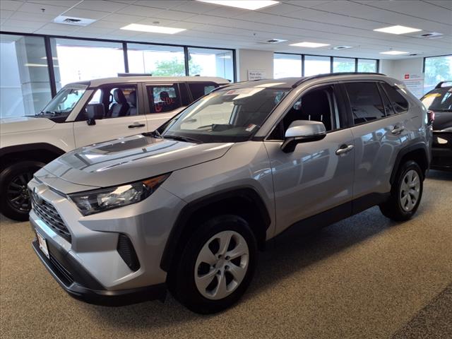 2020 Toyota RAV4 LE