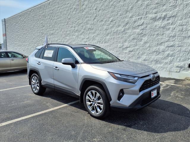 2022 Toyota RAV4 XLE Premium