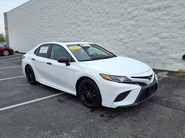 2020 Toyota Camry SE Nightshade