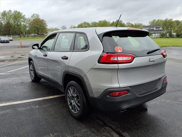 2014 Jeep Cherokee Sport