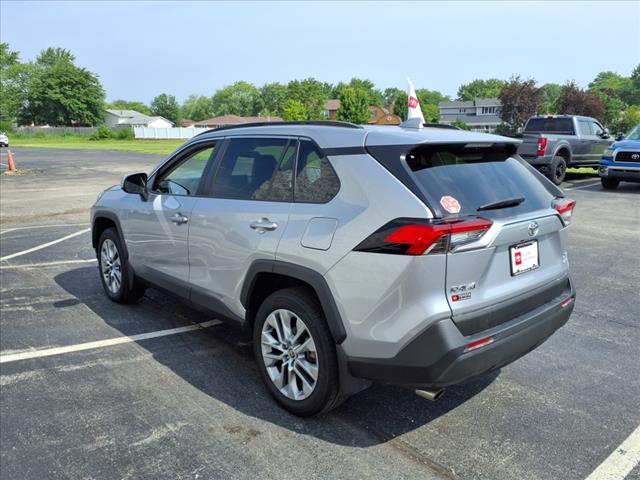 2022 Toyota RAV4 XLE Premium