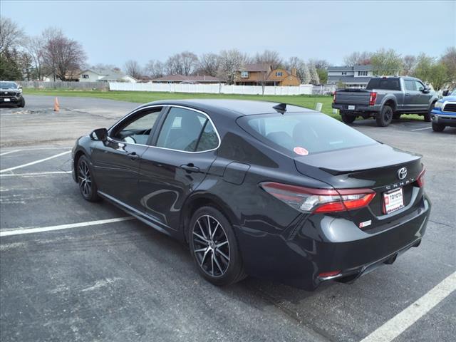 2021 Toyota Camry SE