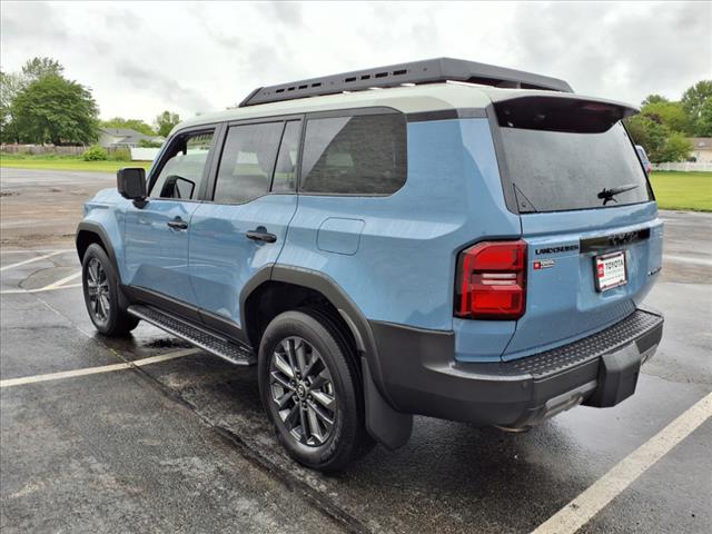 2025 Toyota Land Cruiser Base