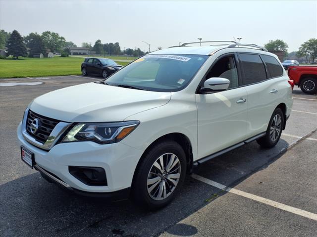 2020 Nissan Pathfinder S