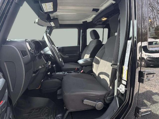 2017 Jeep Wrangler Unlimited Sport S - Photo 10