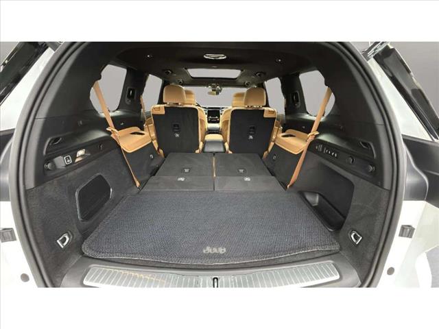 2022 Jeep Grand Cherokee L Summit Reserve - Photo 10