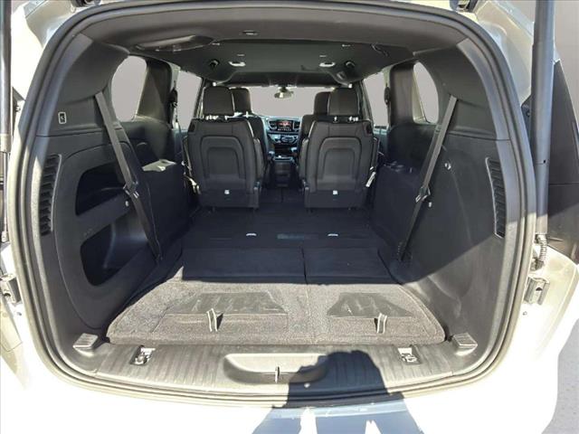 2020 Chrysler Pacifica Launch Edition - Photo 10