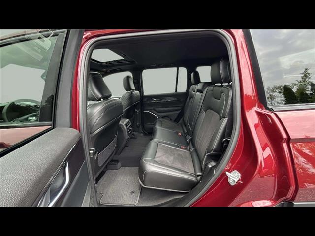 2022 Jeep Grand Cherokee Altitude - Photo 12