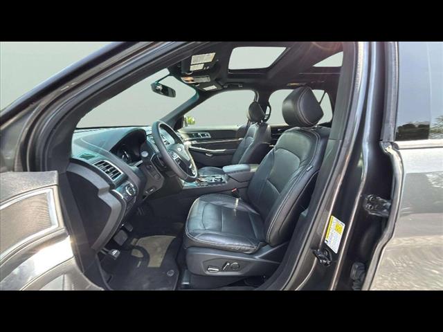 2016 Ford Explorer Limited - Photo 12
