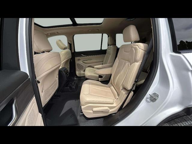 2021 Jeep Grand Cherokee L Limited - Photo 14