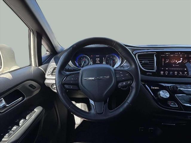2020 Chrysler Pacifica Launch Edition - Photo 16