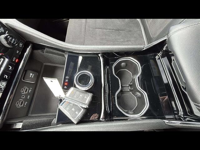 2022 Jeep Grand Cherokee Altitude - Photo 22