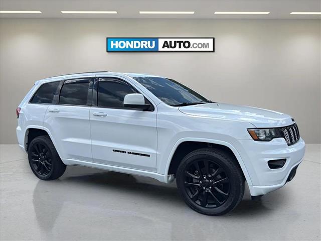 2018 Jeep Grand Cherokee Altitude - Photo 2