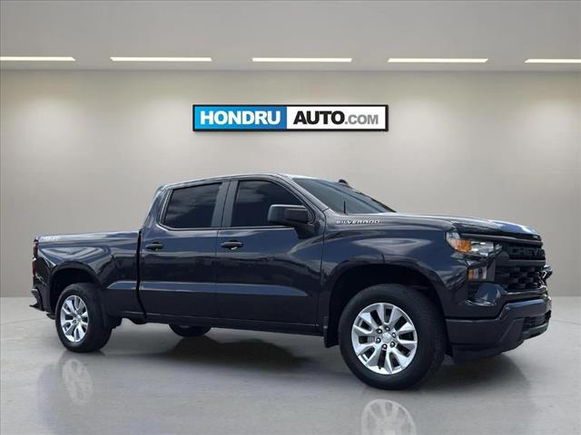 2023 Chevrolet Silverado 1500 Custom - Photo 2