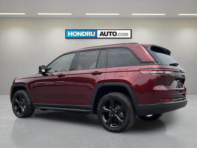 2022 Jeep Grand Cherokee Altitude - Photo 3