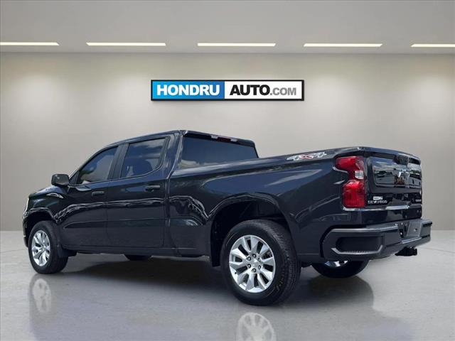 2023 Chevrolet Silverado 1500 Custom - Photo 3
