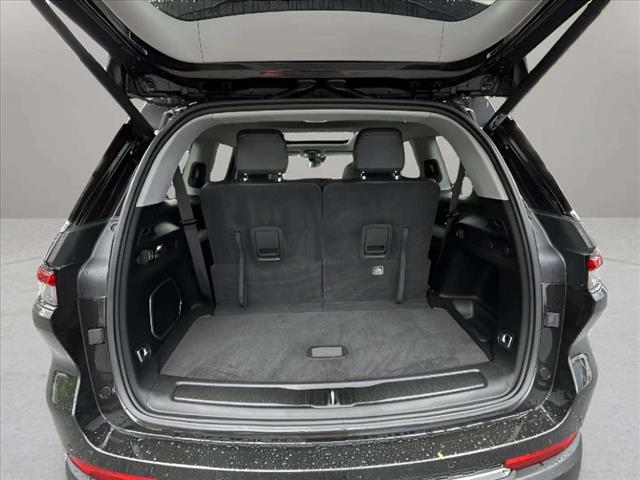 2022 Jeep Grand Cherokee L Limited - Photo 9