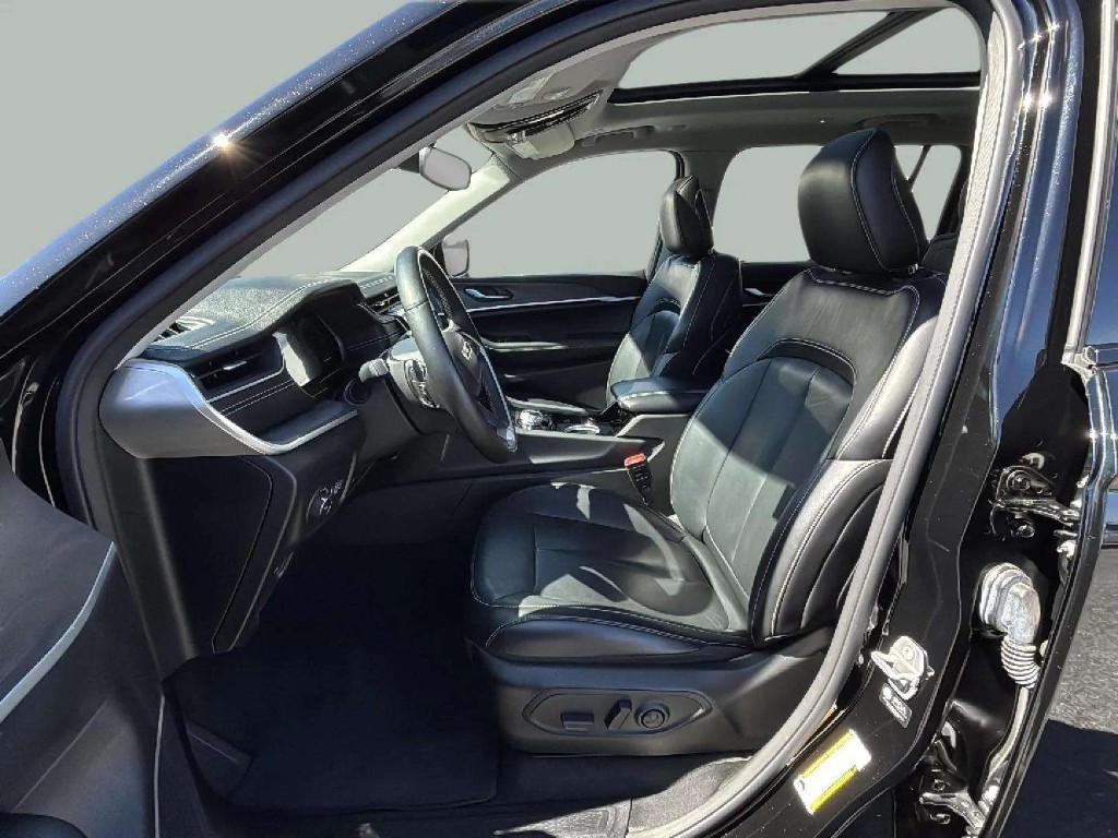 2021 Jeep Grand Cherokee L Limited 4x4