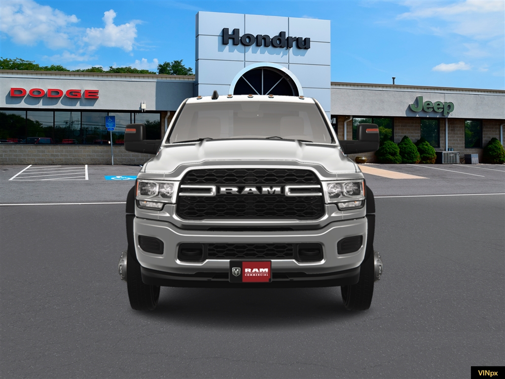 2024 RAM Ram 5500 Chassis Cab RAM 5500 TRADESMAN CHASSIS REGULAR CAB 4X4 60 CA