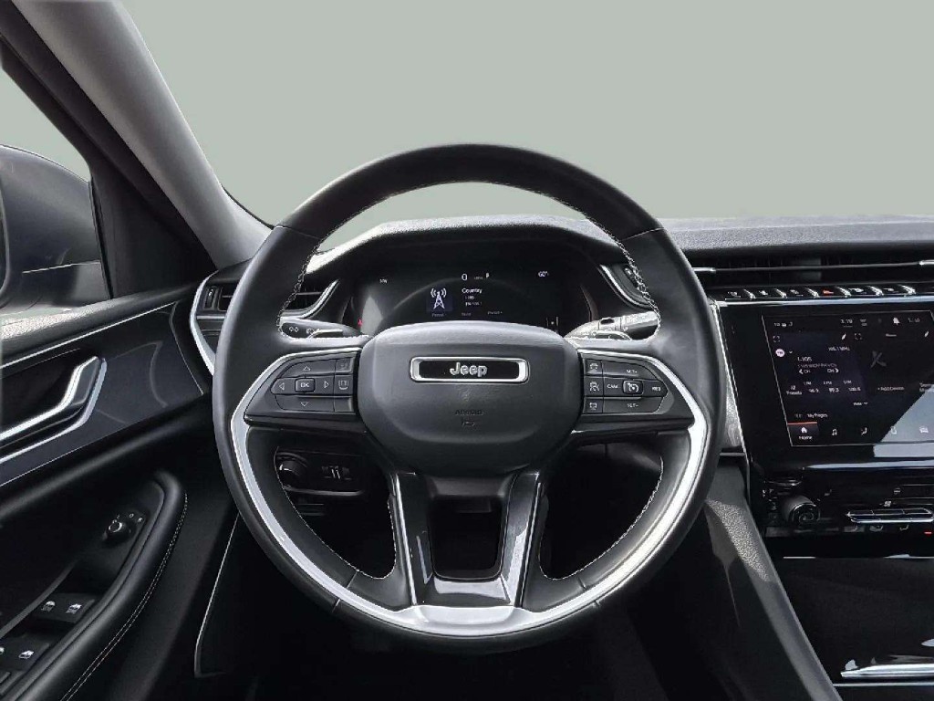 2021 Jeep Grand Cherokee L Laredo 4x4