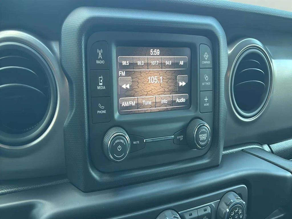 2021 Jeep Gladiator Willys 4x4