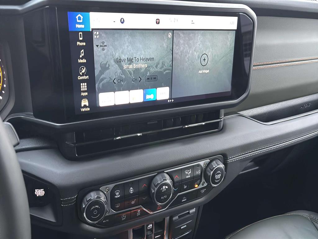 2025 Jeep Gladiator Mojave 2025 Jeep Gladiator Mojave