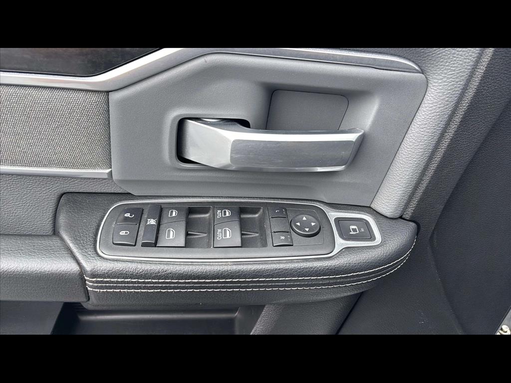 2023 RAM 2500 Big Horn Crew Cab 4x4 64 Box