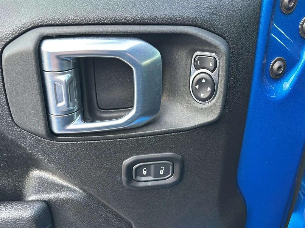 2021 Jeep Gladiator Willys 4x4