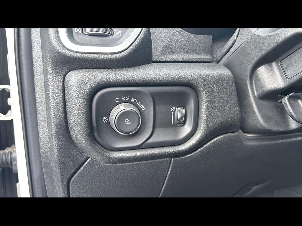 2023 RAM 2500 Big Horn Crew Cab 4x4 64 Box 2023 RAM 2500 Big Horn Crew Cab 4x4 64 Box