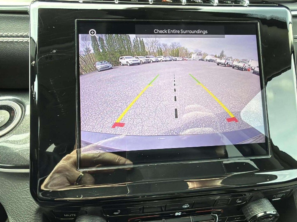 2021 Jeep Grand Cherokee L Laredo 4x4
