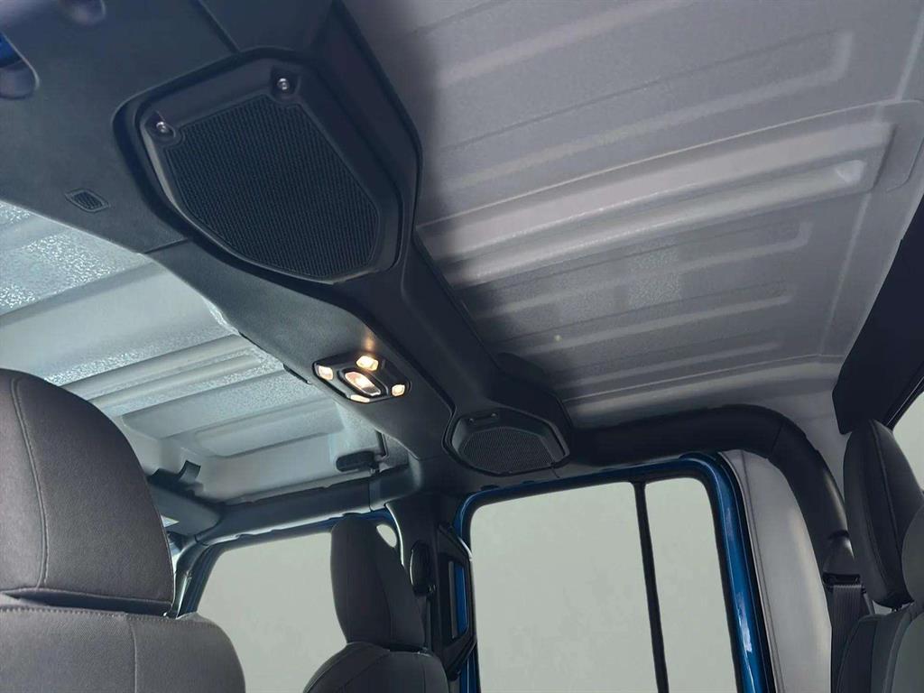 2021 Jeep Gladiator Willys 4x4