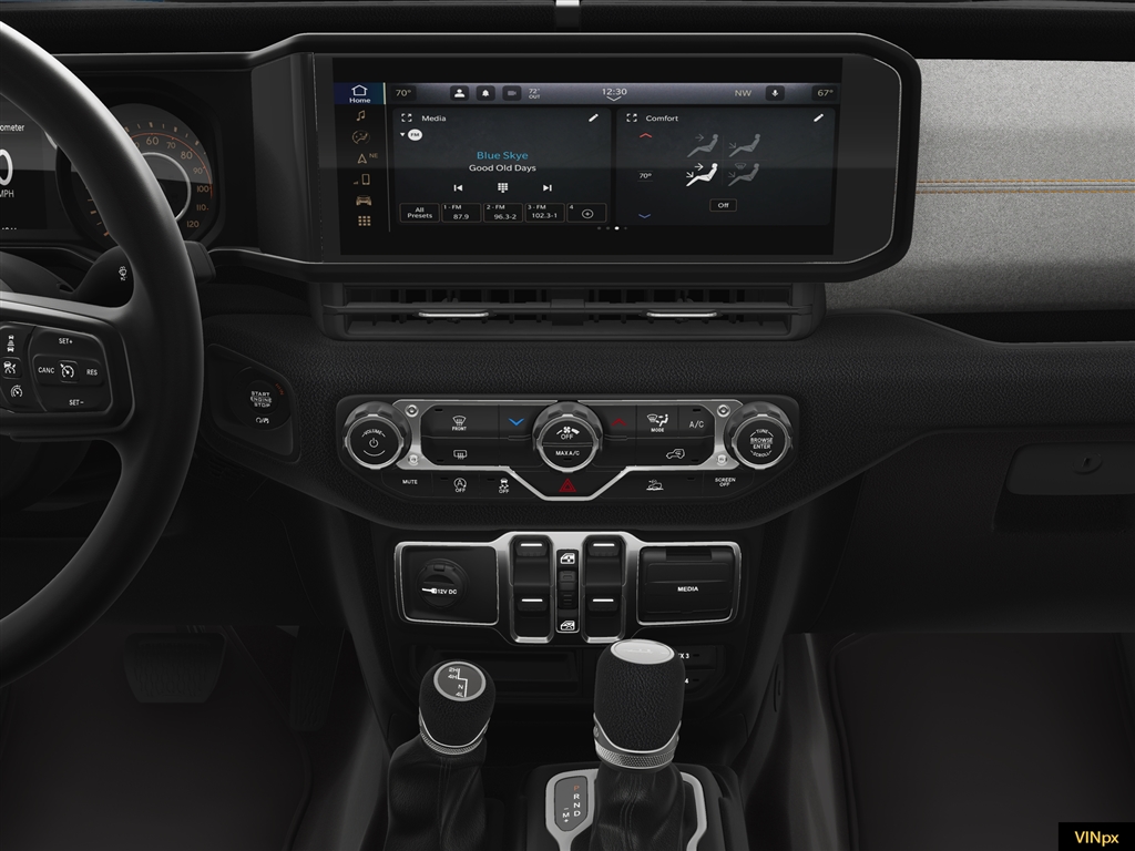 2025 Jeep Gladiator GLADIATOR NIGHTHAWK 4X4