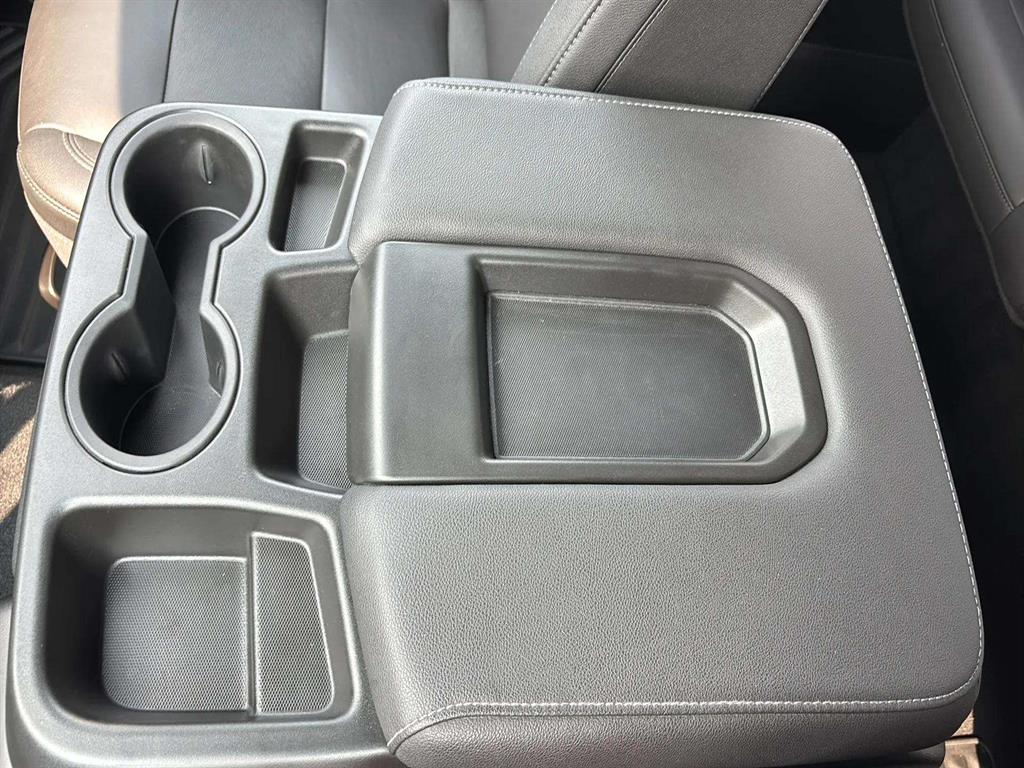 2022 Chevrolet Silverado 1500 4WD Crew Cab Standard Bed LT