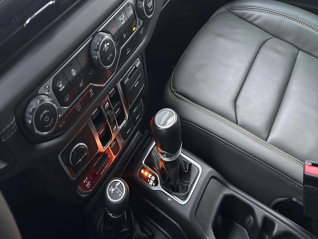 2025 Jeep Gladiator Mojave 2025 Jeep Gladiator Mojave