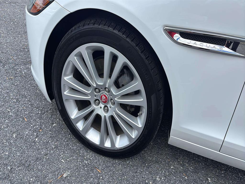 2017 Jaguar XF 20d Prestige