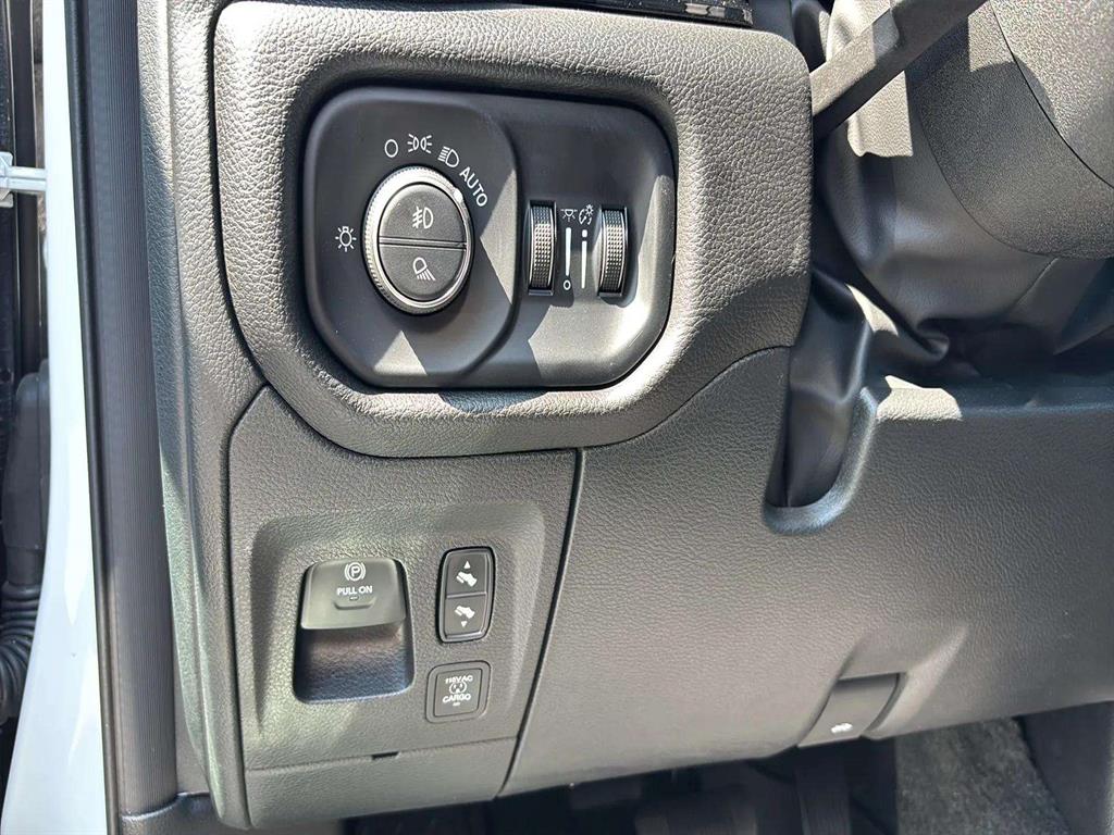 2025 RAM 1500 Rebel Crew Cab 4x4 57 Box